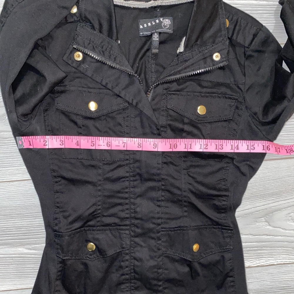 Ashley Jacket - Picture 4 of 6